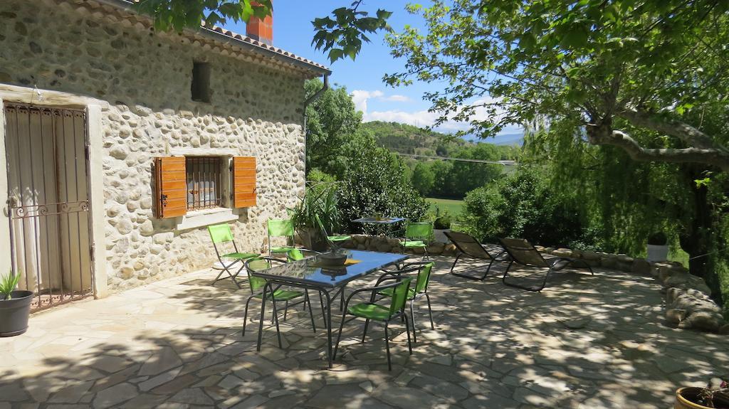 Les Gites D'Eliane Laragne-Monteglin Exterior photo