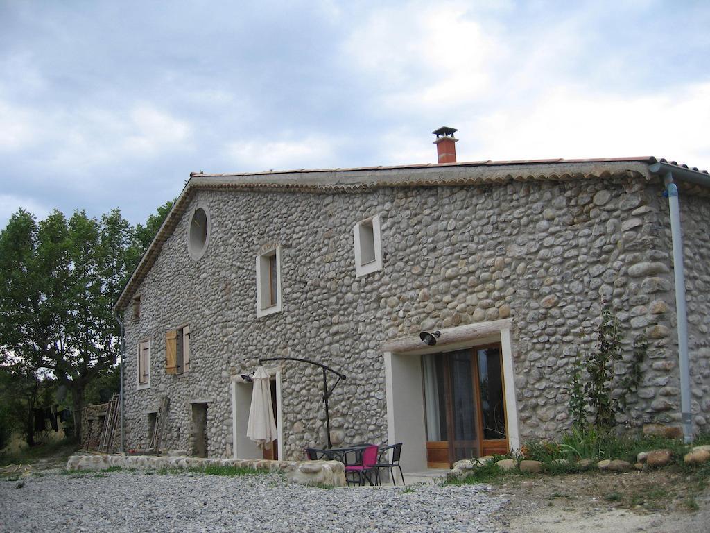 Les Gites D'Eliane Laragne-Monteglin Exterior photo